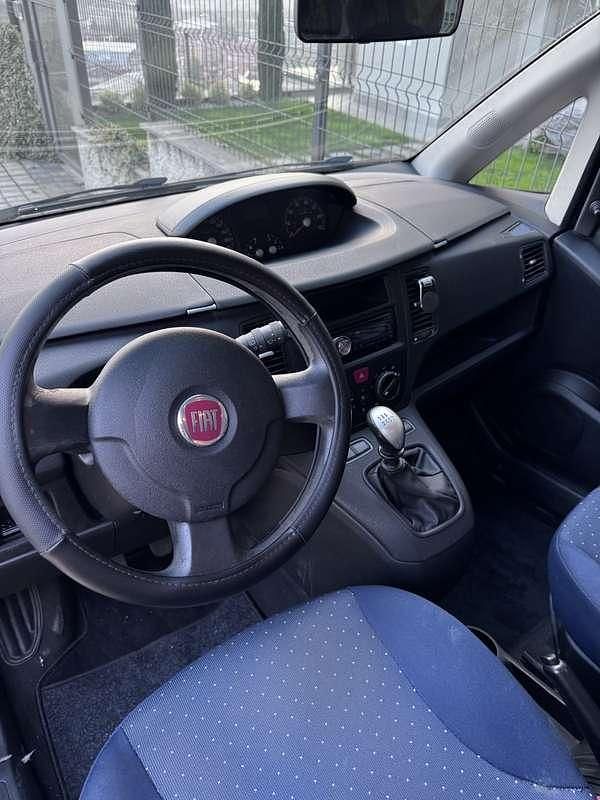 Usata Fiat Idea Active 80 CV (58 kW) 2011 Grigio Monovolume