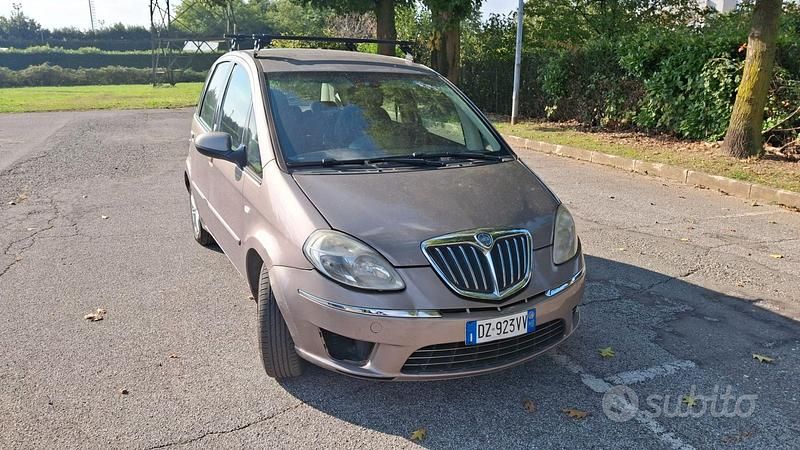 Usata Lancia Musa 95 CV (69 kW) 2010 Monovolume