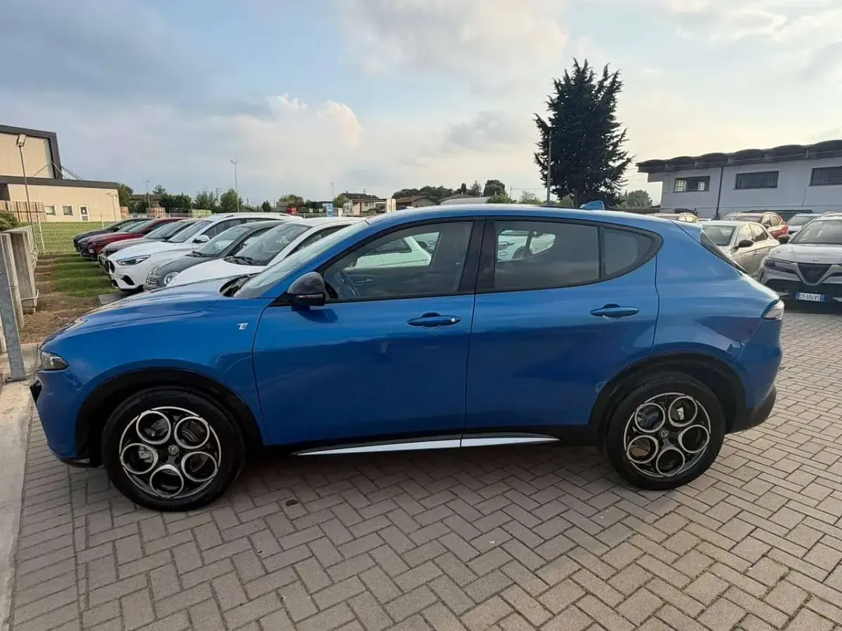 Usata Alfa Romeo Tonale Ti 160 CV (117 kW) 2022 Blu/azzurro SUV
