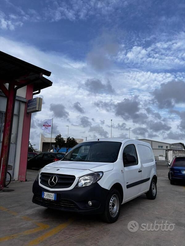 Usata Mercedes Citan 109 90 CV (66 kW) 2017 Bianco Monovolume