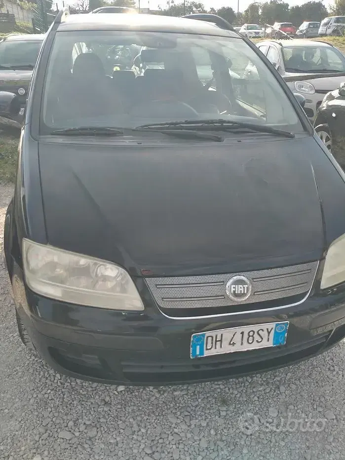 Usata Fiat Idea 80 CV (58 kW) 2007 Nero Monovolume