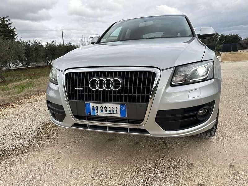 Usata Audi Q5 Advanced 170 CV (125 kW) 2011 Argento SUV