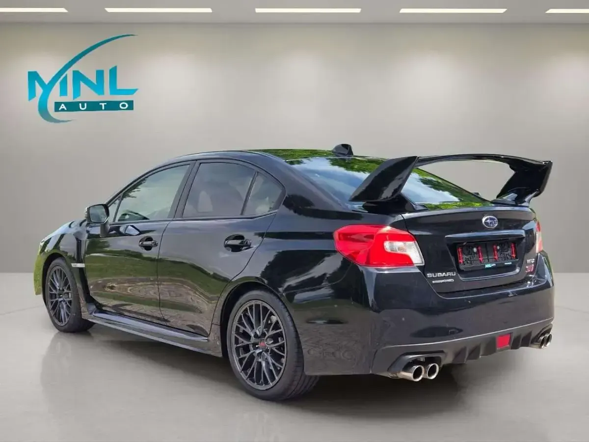 Usata Subaru Impreza 300 CV (220 kW) 2016 Nero Berlina