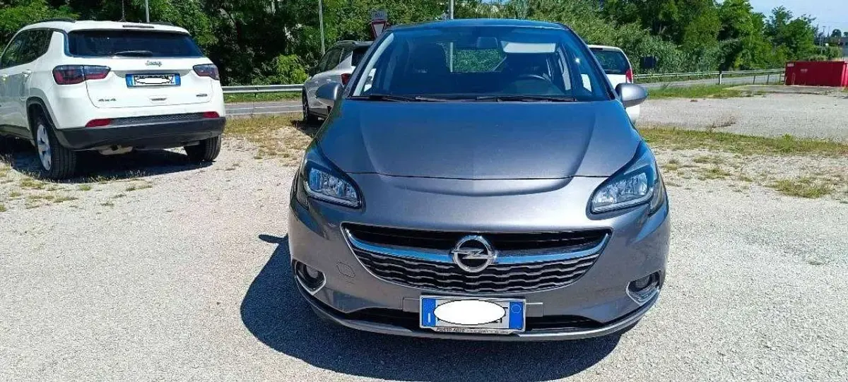 Usata Opel Corsa Cosmo 75 CV (55 kW) 2018 Grigio Utilitaria