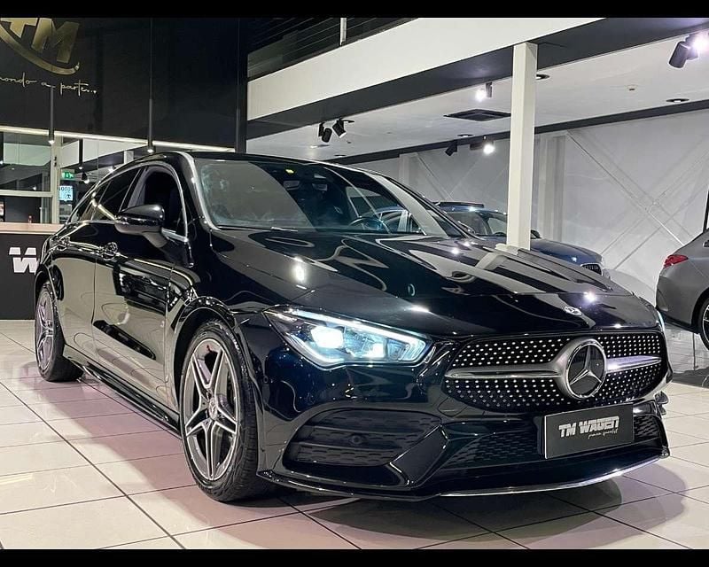 Usata Mercedes CLA200 Shooting Brake Premium 150 CV (110 kW) 2023 Nero Station wagon