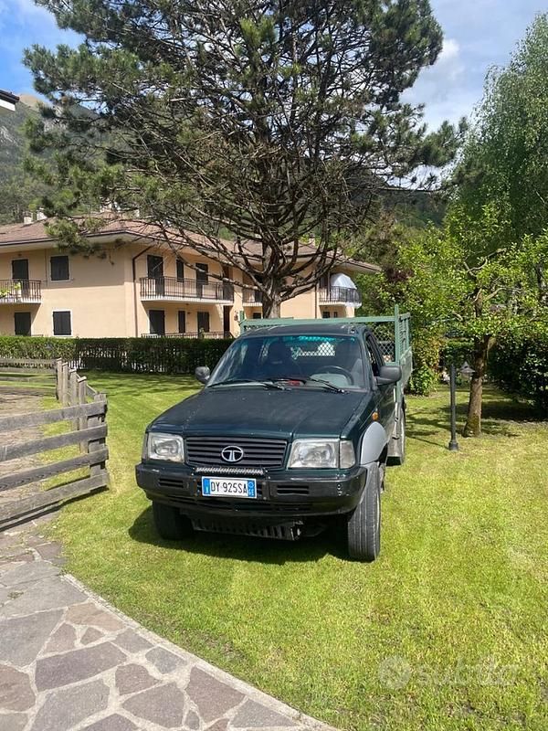 Verde Usata 2011 Tata Xenon Pick-up | 4000 € (Super prezzo) - Immagine 1/4