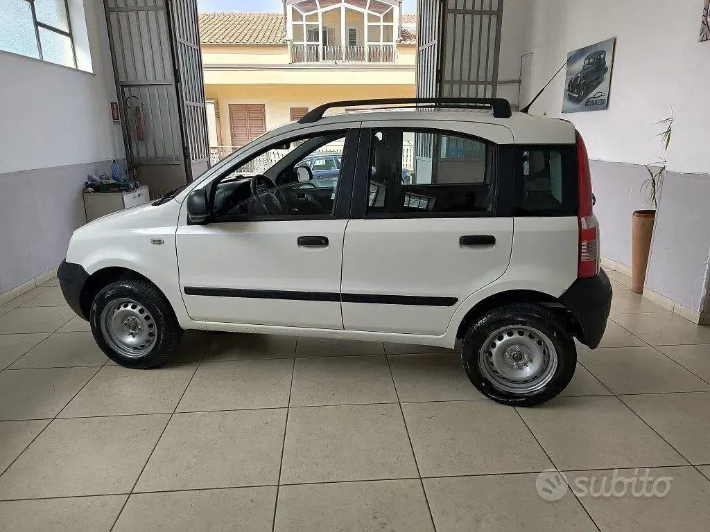 Usata Fiat Panda 4x4 Active 60 CV (44 kW) 2010 Bianco Utilitaria