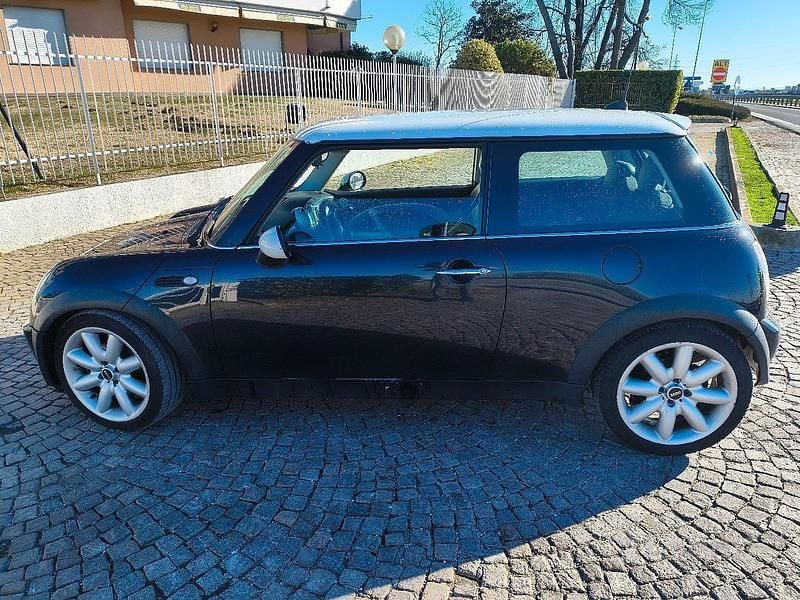 Usata Mini Cooper 2005 Blu Utilitaria