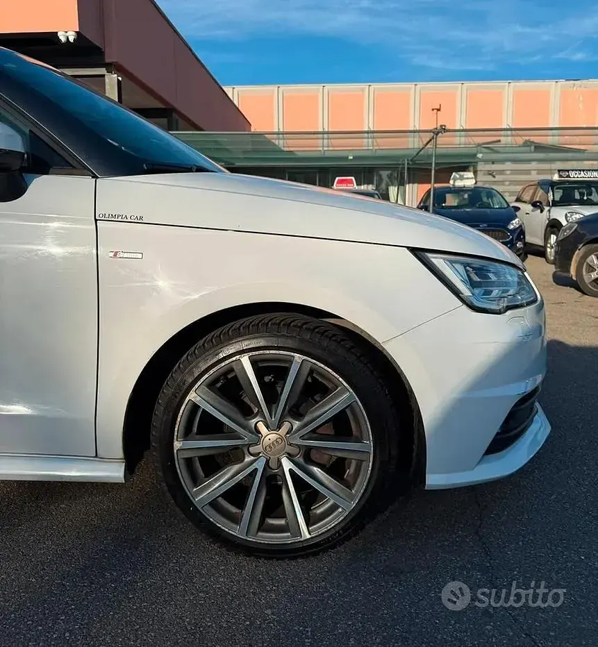 Usata Audi A1 Comfort 90 CV (66 kW) 2016 Bianco Utilitaria