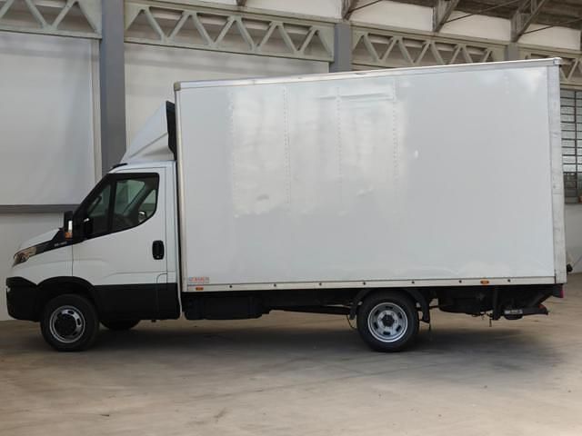 Usata Iveco Daily 136 CV (100 kW) 2019 Bianco Cabrio
