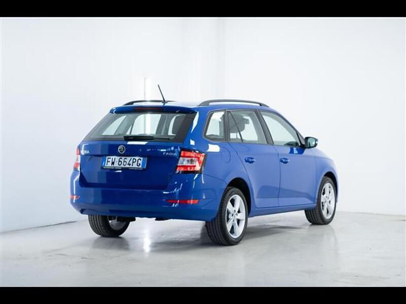 Usata Skoda Fabia Business Line 75 CV (55 kW) 2019 Blu Utilitaria