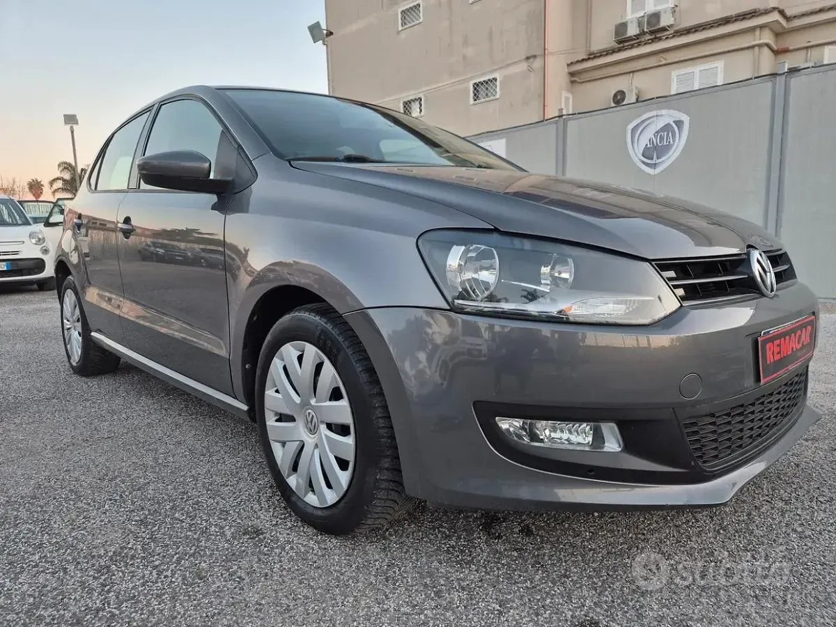 Usata VW Polo 75 CV (55 kW) 2012 Grigio Utilitaria