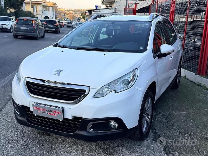 Usata Peugeot 2008 Allure 82 CV (60 kW) 2016 Bianco SUV