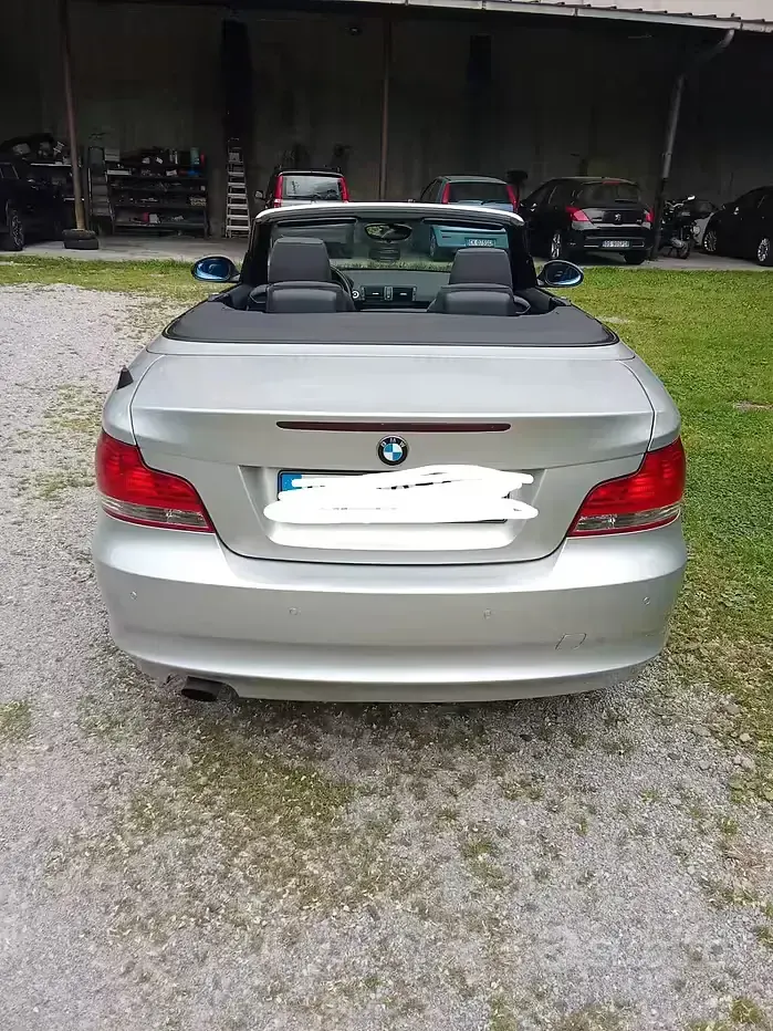 Usata BMW 118 Cabriolet 143 CV (105 kW) 2009 Grigio Cabrio