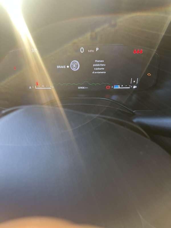 Usata 2022 Jeep Compass SUV | 23.000 € (Buon prezzo) - Immagine 1/4