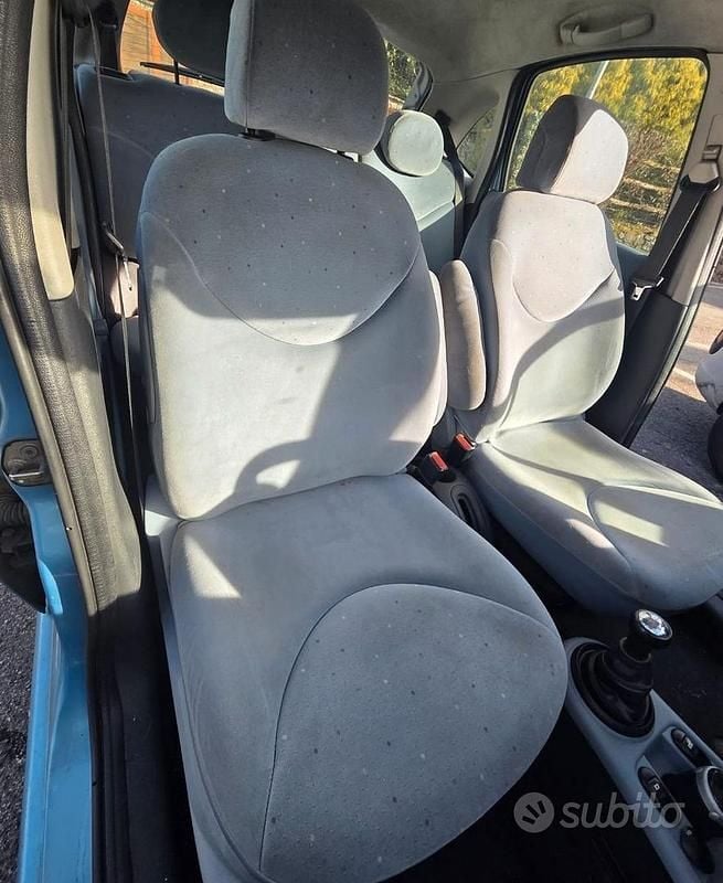 Usata Citroën C3 60 CV (44 kW) 2003 Blu Utilitaria