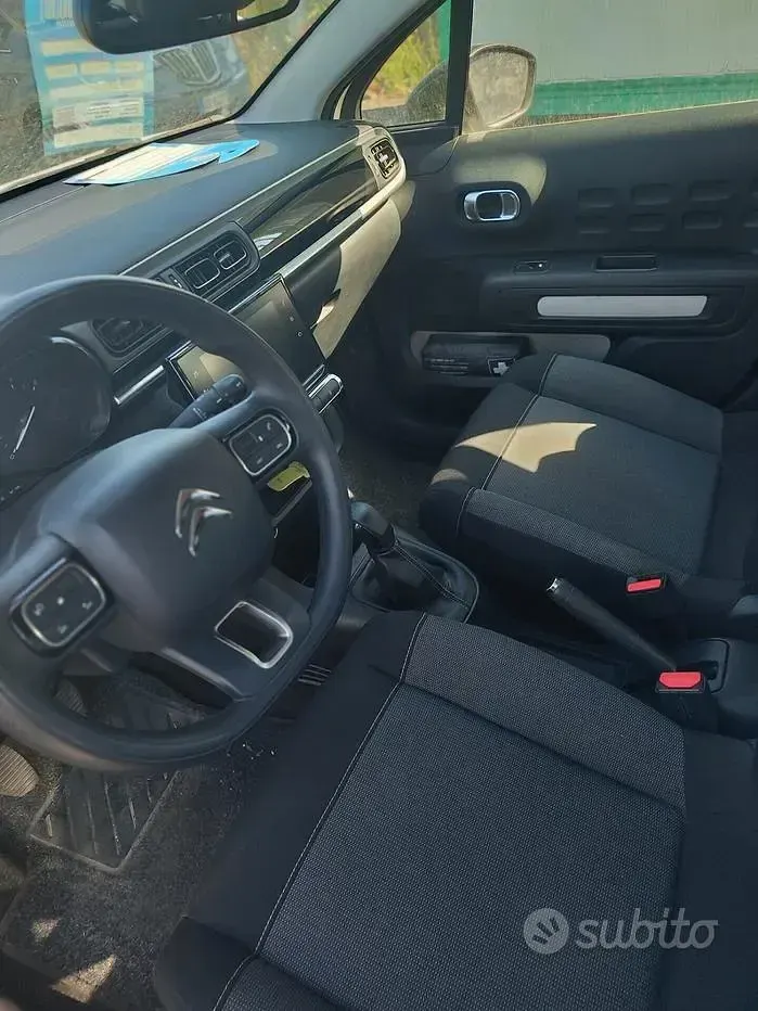 Usata Citroën C3 Shine 102 CV (75 kW) 2019 Bianco Utilitaria