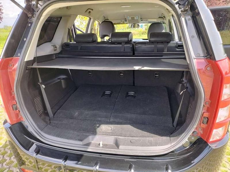 Usata Mahindra XUV500 140 CV (102 kW) 2016 Nero SUV