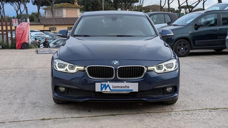 Usata BMW 320 163 CV (119 kW) 2018 Blu Station wagon