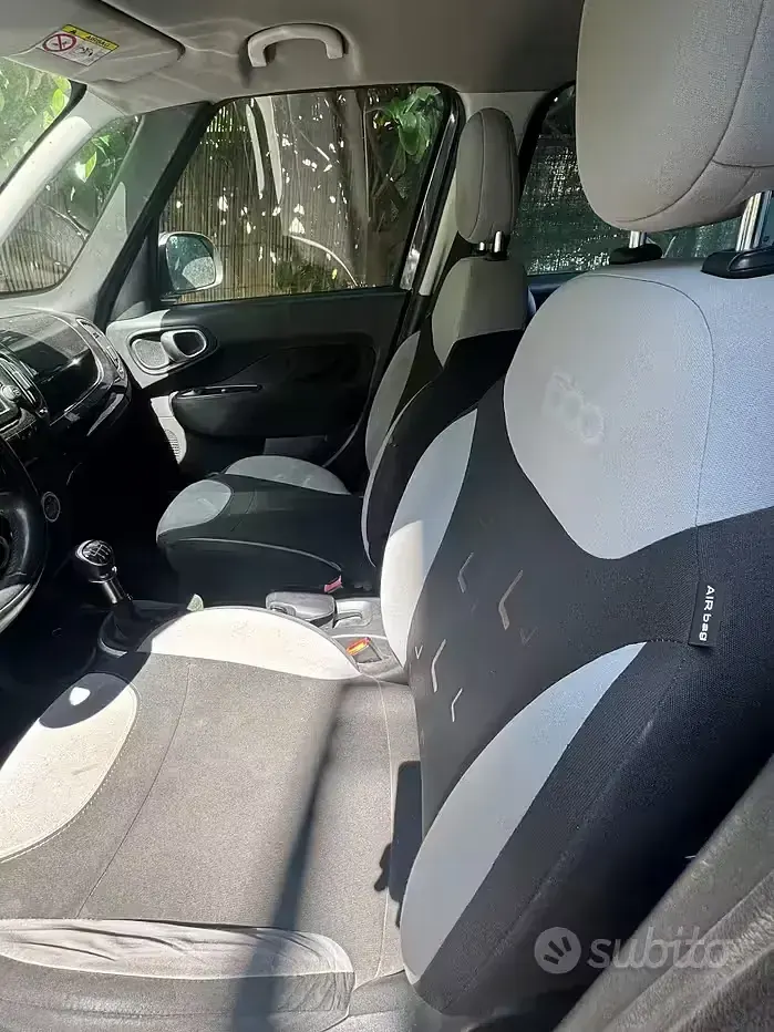 Usata Fiat 500L Living 120 CV (88 kW) 2016 Nero Monovolume