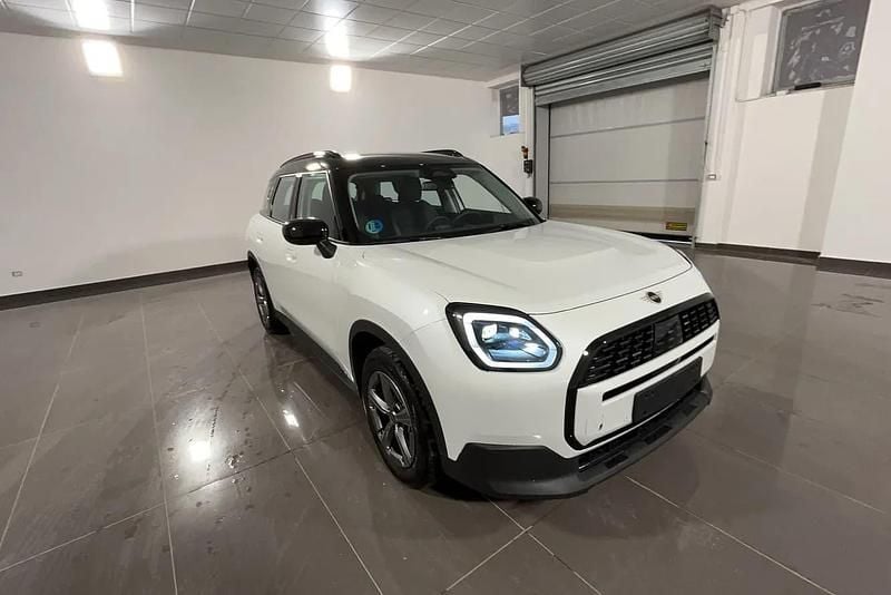 Usata Mini Countryman Classic 156 CV (114 kW) 2025 Nanuq white SUV