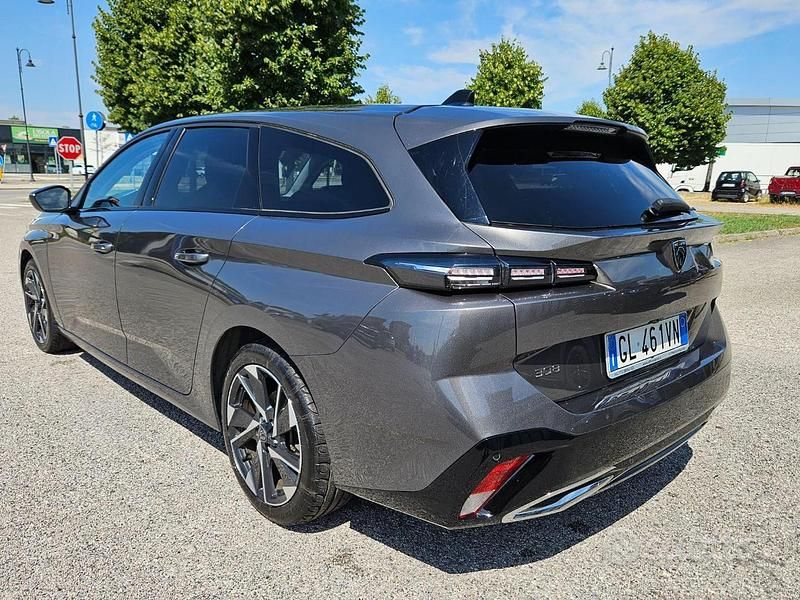 Usata Peugeot 308 Allure 131 CV (96 kW) 2022 Gray Station wagon