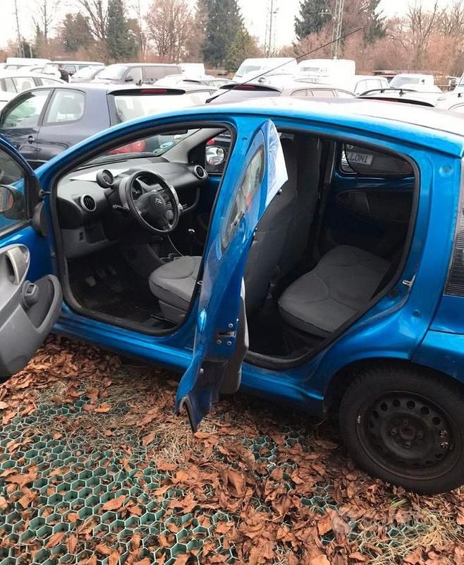 Usata Citroën C1 68 CV (50 kW) 2010 Blu Utilitaria