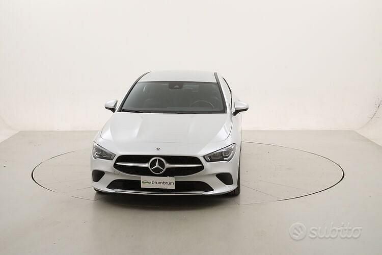 Usata Mercedes CLA180 116 CV (85 kW) 2021 Grigio Berlina