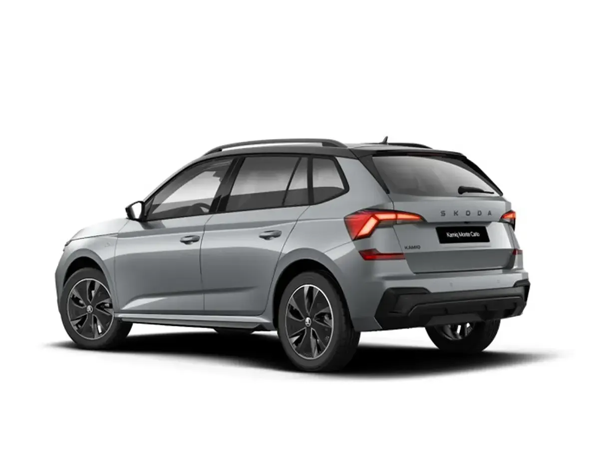 Nuova Skoda Kamiq Monte Carlo 115 CV (84 kW) 2026 Smokey diamondargento metallizzato nero SUV