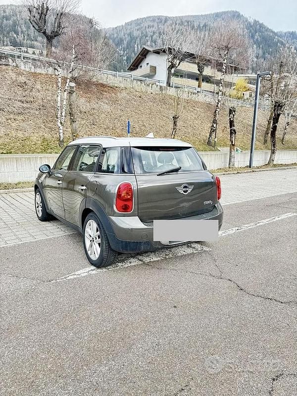 Second-hand Mini Cooper D Countryman 111 CP (81 kW) 2010 Gri SUV
