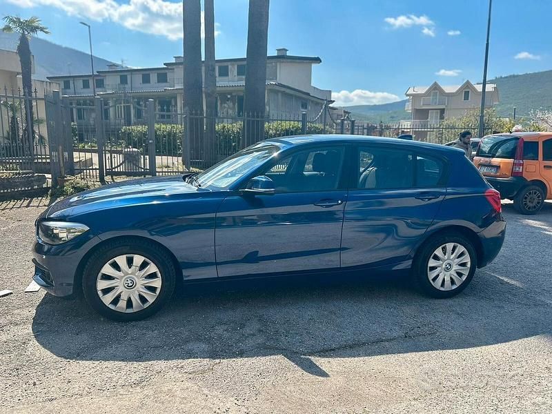 Usata BMW 116 115 CV (84 kW) 2018 Blu Utilitaria