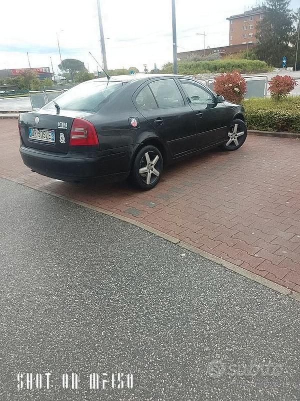 Usata Skoda Octavia 140 CV (102 kW) 2009 Nero Berlina