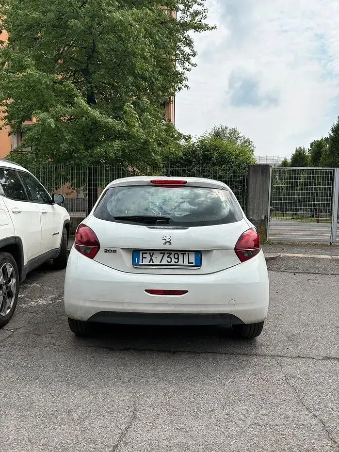 Brugt Peugeot 208 Signature Sky 83 HK (61 kW) 2019 Hvid Hatchback