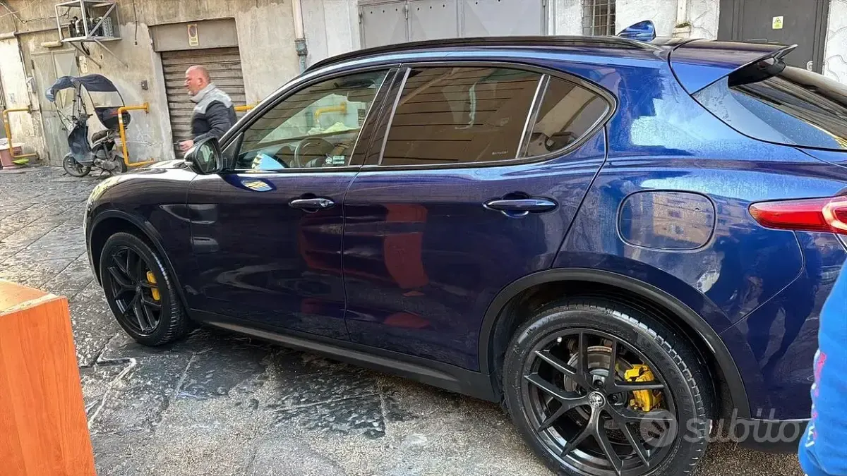 Usata Alfa Romeo Stelvio 210 CV (154 kW) 2019 Blu SUV