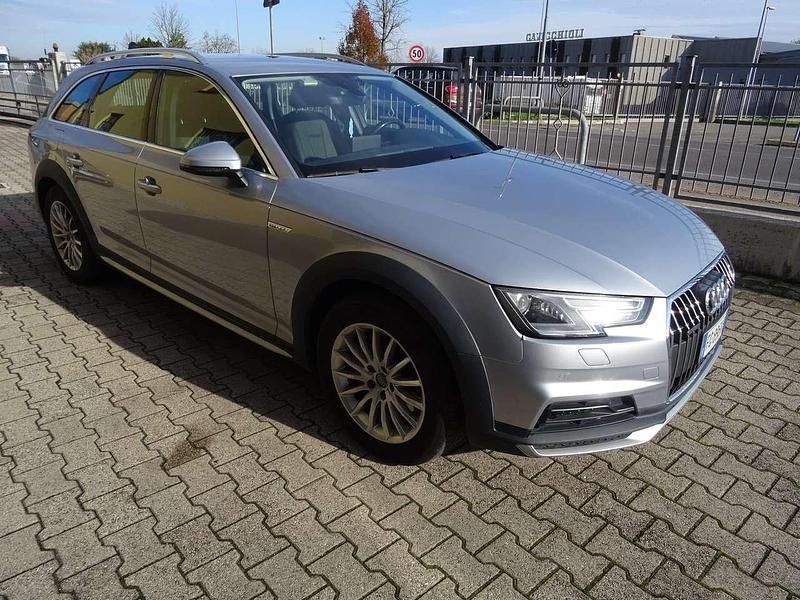 Argento Usata 2017 Audi A4 Allroad Business Station wagon | 17.500 € (Buon prezzo) - Immagine 1/4