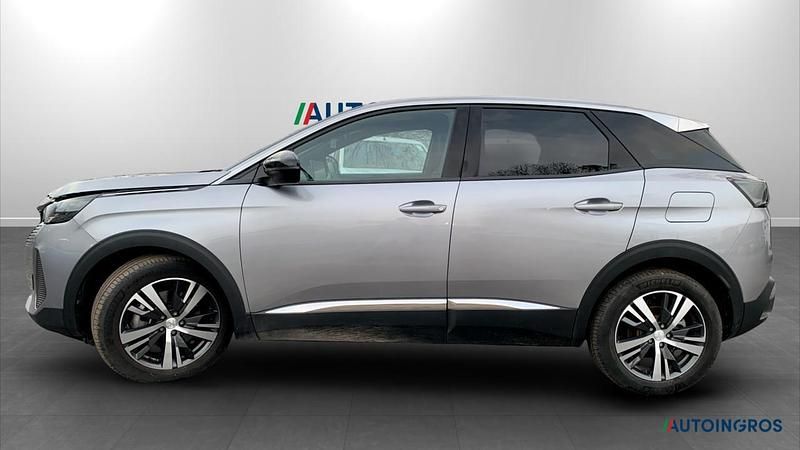 Usata Peugeot 3008 Allure 150 CV (110 kW) 2024 Grigio SUV