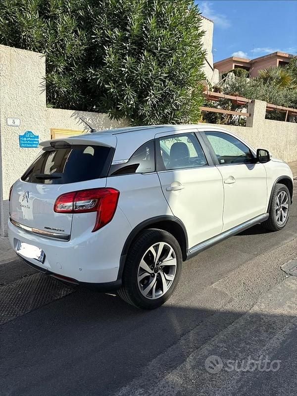 Usata Citroën C4 Aircross 117 CV (86 kW) 2016 Bianco SUV