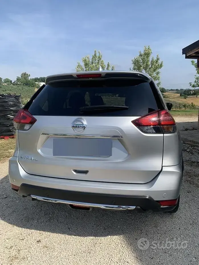 Usata Nissan X-Trail Tekna 177 CV (130 kW) 2018 Grigio SUV