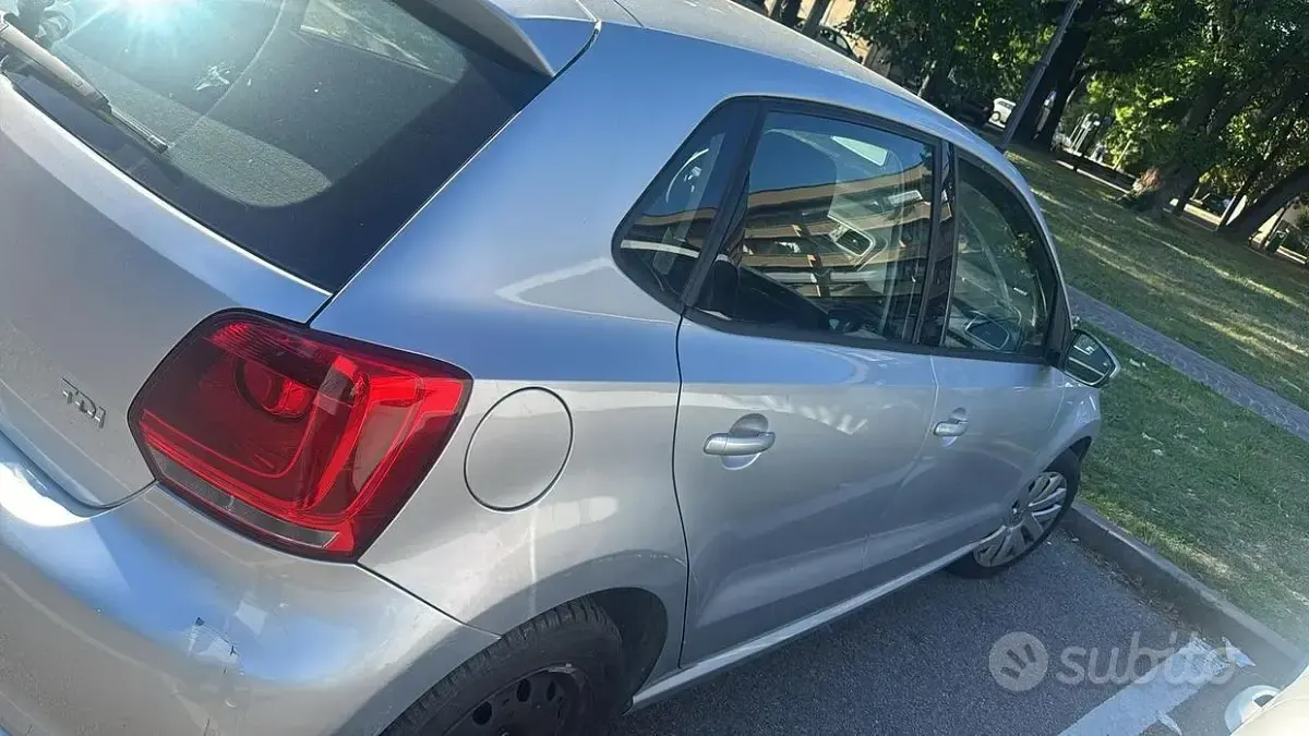 Usata VW Polo 75 CV (55 kW) 2013 Bluazzurro Utilitaria