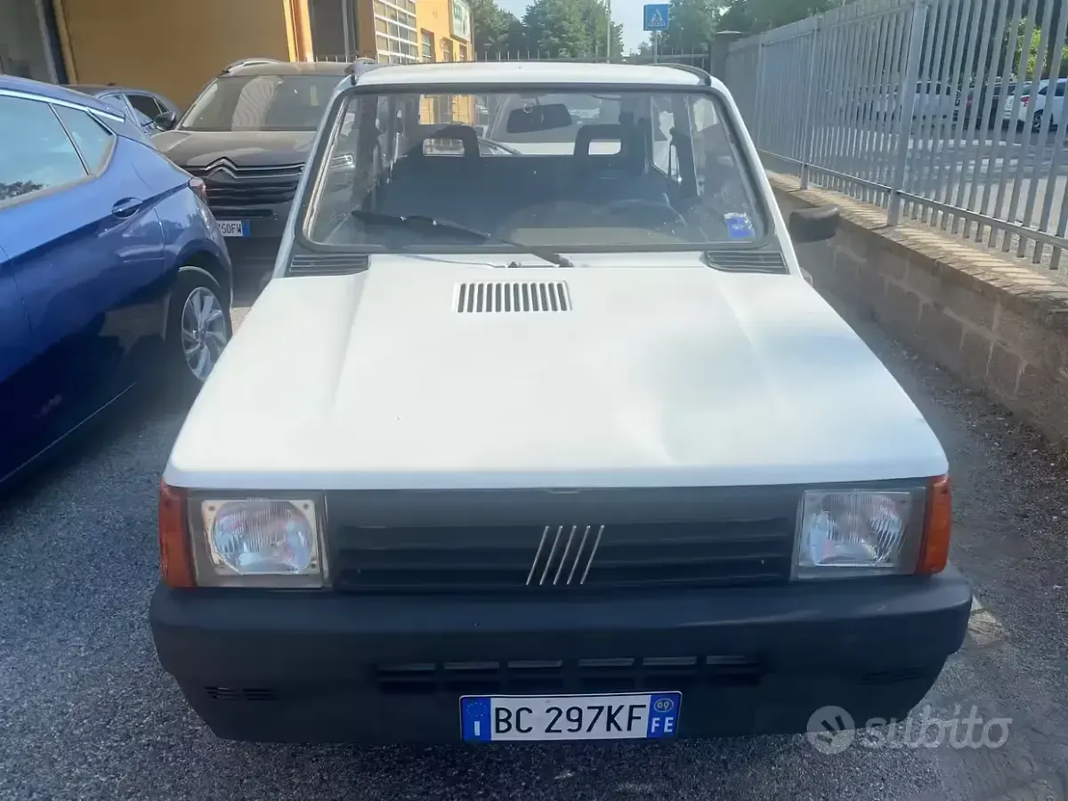 Usata Fiat Panda Young 39 CV (28 kW) 1999 Bianco Berlina