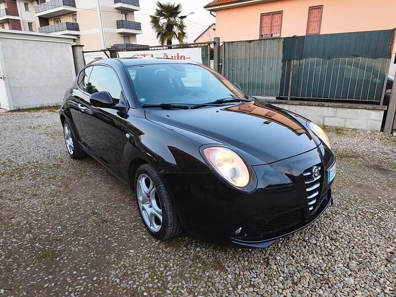 Usata Alfa Romeo MiTo Distinctive 119 CV (87 kW) 2010 Nero Utilitaria