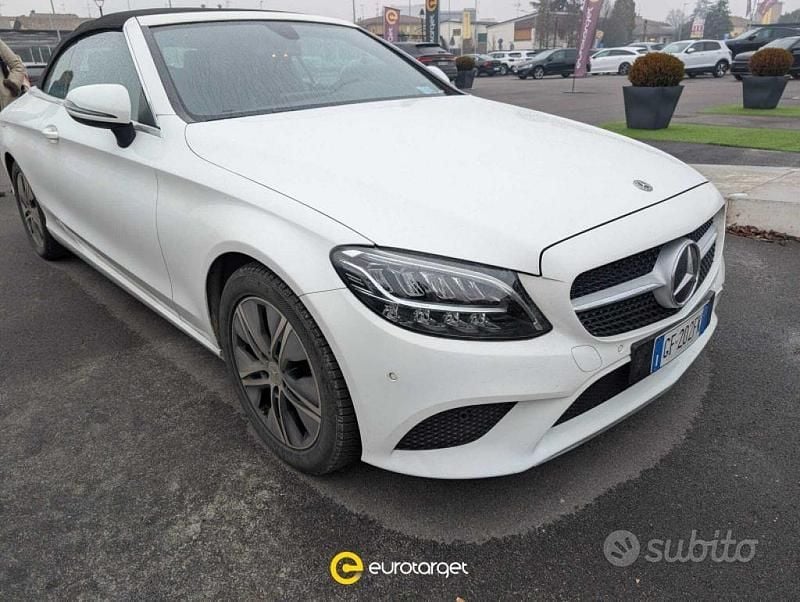 Bianco Usata 2021 Mercedes C220 Cabrio | 32.850 € (Ottimo prezzo) - Immagine 1/4