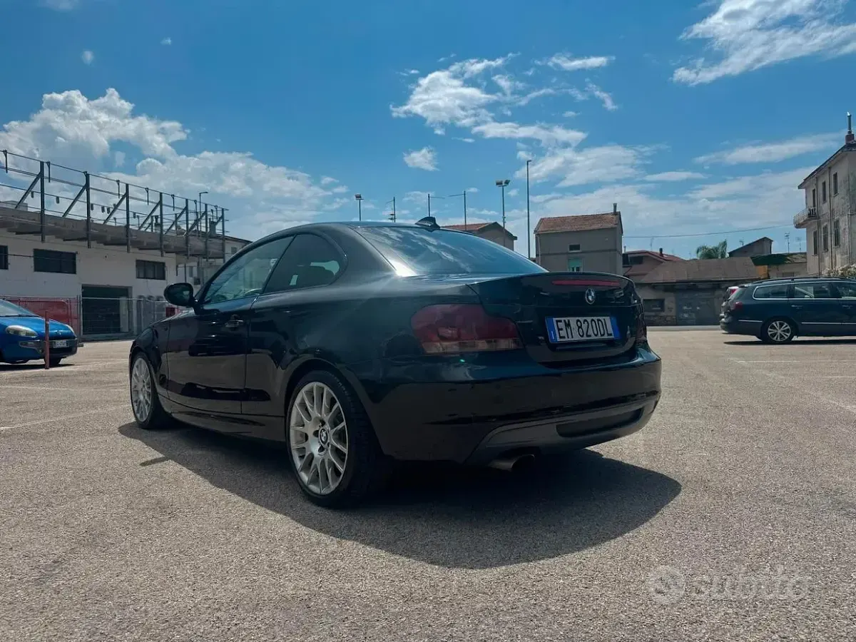 Usata BMW 120 Coupé M Sport 177 CV (130 kW) 2012 Nero Coupé