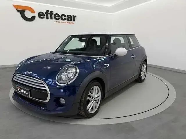 Occasion Mini Cooper D 115 ch (84 kW) 2015 Bleue Citadine