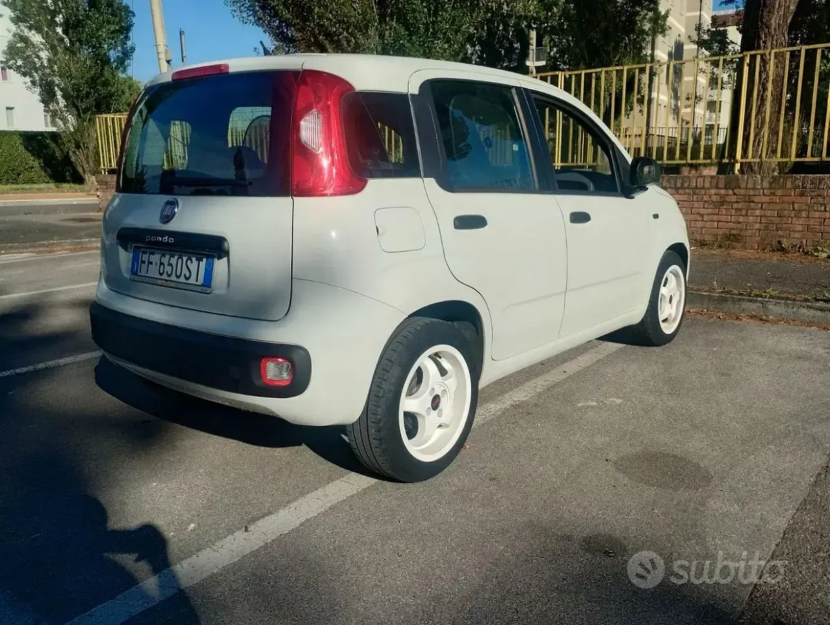Usata Fiat Panda 95 CV (69 kW) 2016 Utilitaria