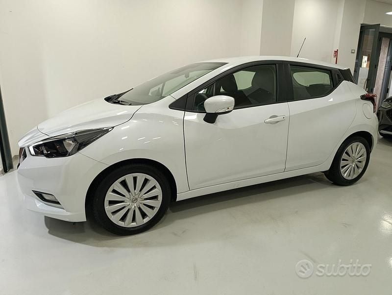 Usata Nissan Micra Acenta 92 CV (67 kW) 2023 Bianco Utilitaria