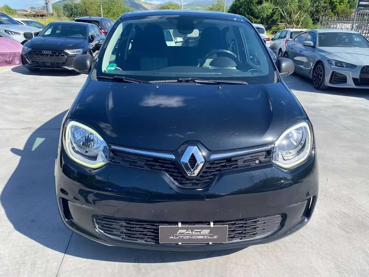 Usata Renault Twingo Intens 65 CV (47 kW) 2021 Nero Utilitaria