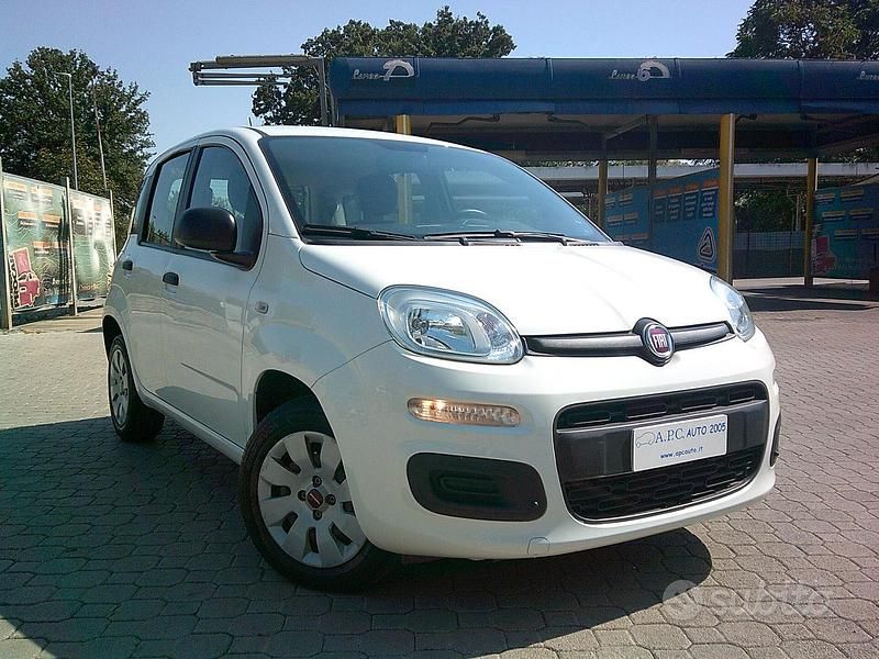Usata Fiat Panda Pop 69 CV (50 kW) 2020 Bianco Utilitaria