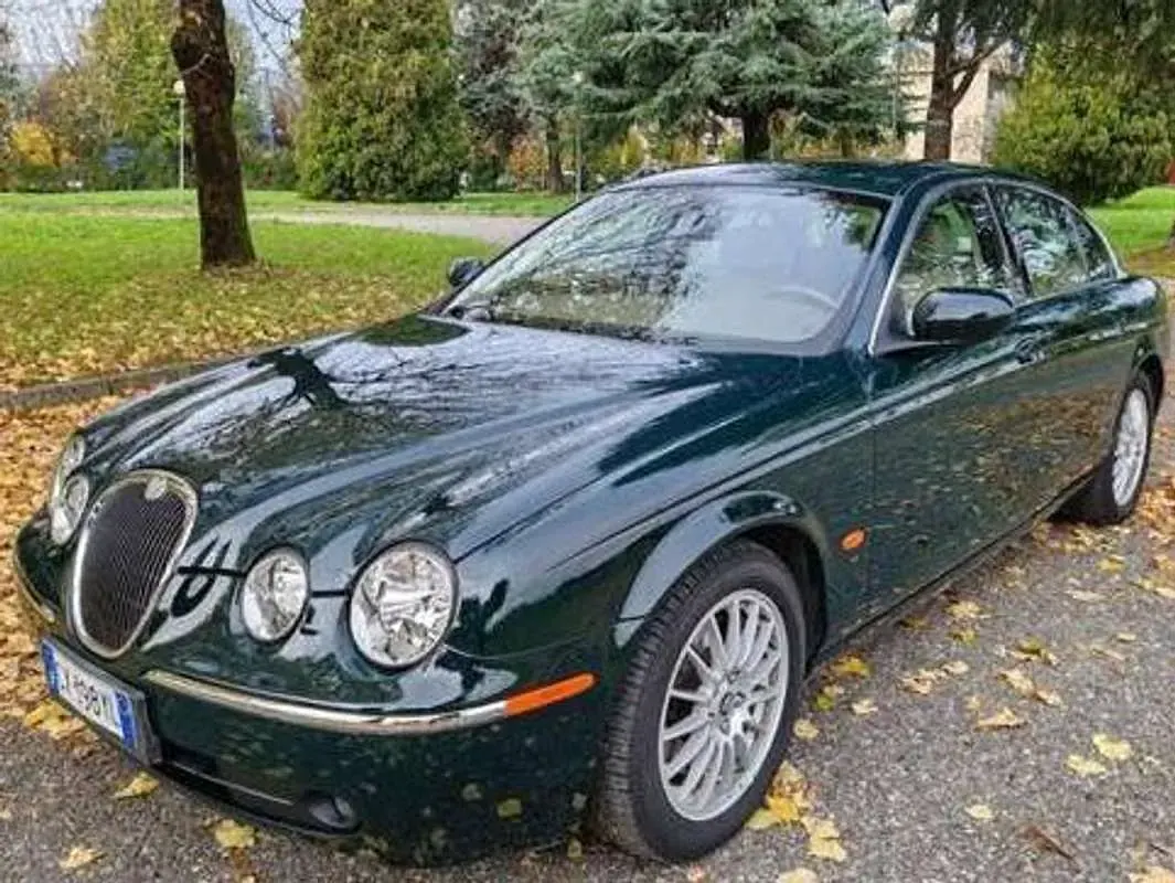 Usata Jaguar S-Type S 238 CV (175 kW) 2006 Verde Berlina