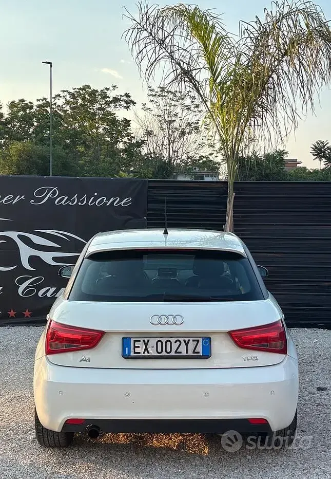 Usata Audi A1 Admired 86 CV (63 kW) 2013 Bianco Utilitaria